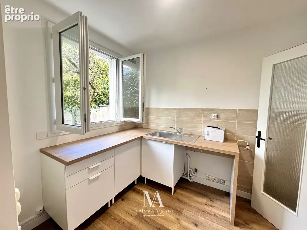Angers   Lafayette / La Madeleine   Un esprit maison avec jardin privatif de 50 m2 - photo 3