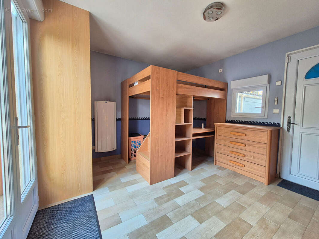 Maison à MONTIGNY-LE-BRETONNEUX