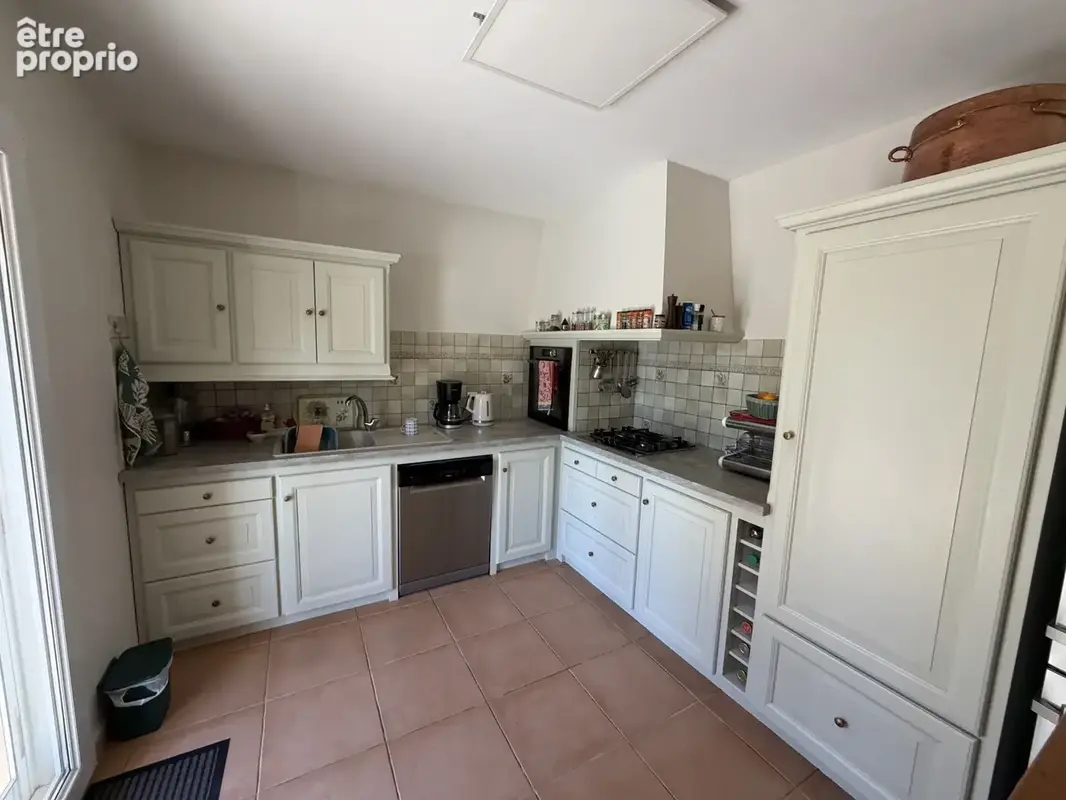 Jolie plain-pied sur 1500m2 de terrain proche ST QUENTIN LA POTERIE - photo 10