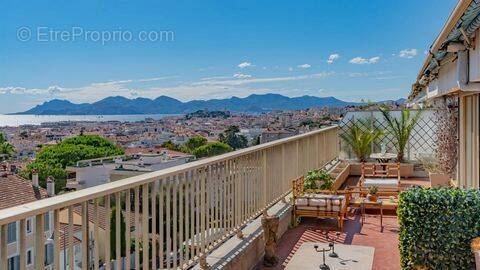 Appartement à CANNES