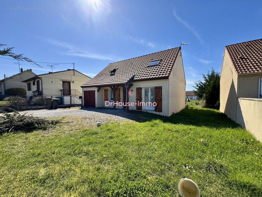 Maison 105 m² à Corquilleroy  - photo 2