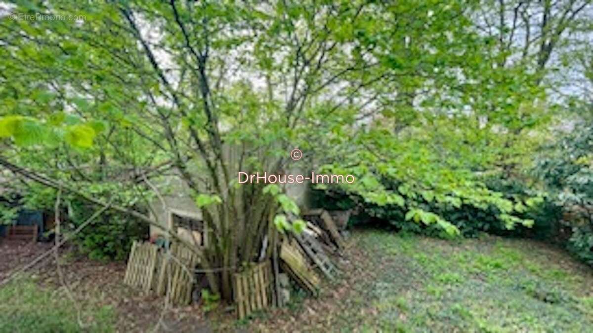 Maison à LES PAVILLONS-SOUS-BOIS