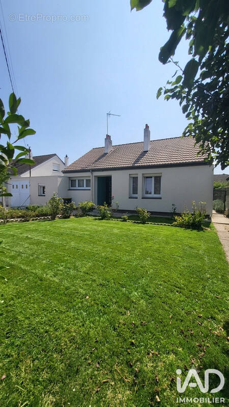 Photo 1 - Maison à CHALETTE-SUR-LOING