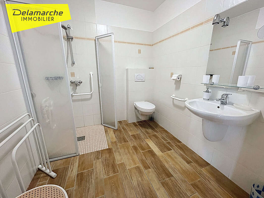 Maison à SAINT-JEAN-LE-THOMAS