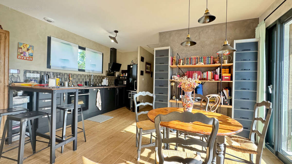 Maison Saint Jean De Laur 2 pièce(s) 65.6 m2 - photo 6