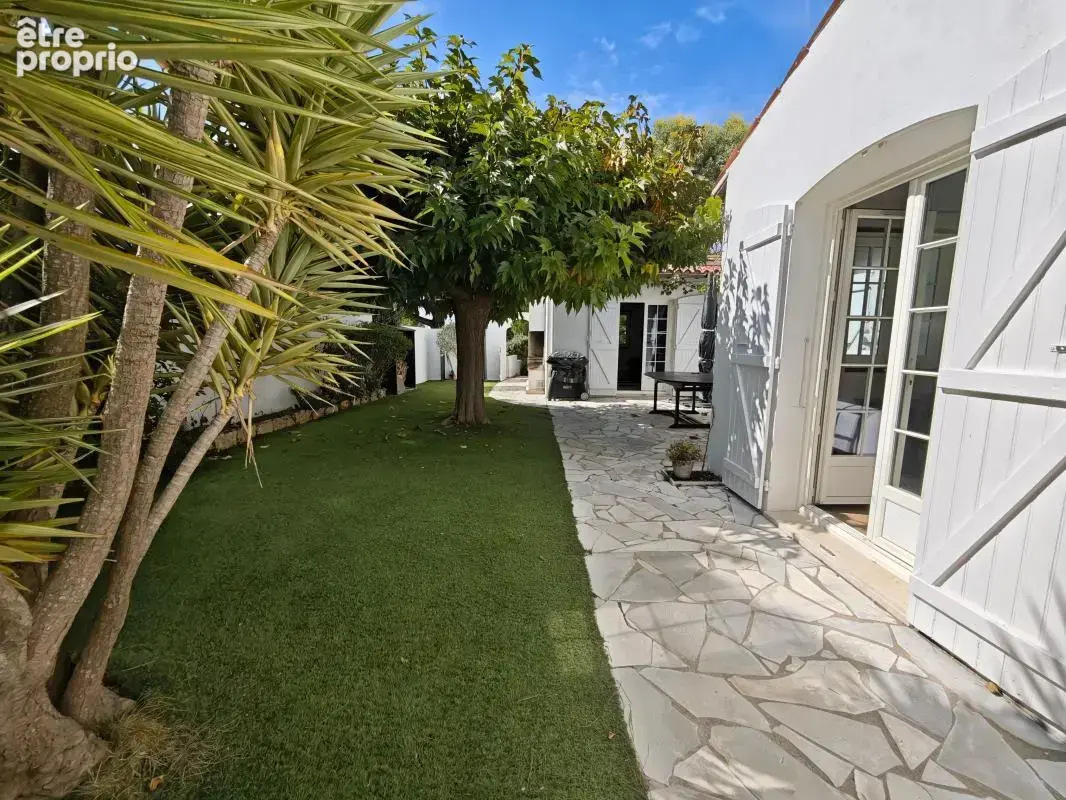 Maison À Vendre les Portes en Ré entre plages, golf et forêt - photo 10