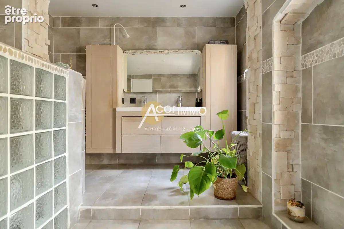 A balaguier, exceptionnelle maison t5 avec piscine et garage - photo 10