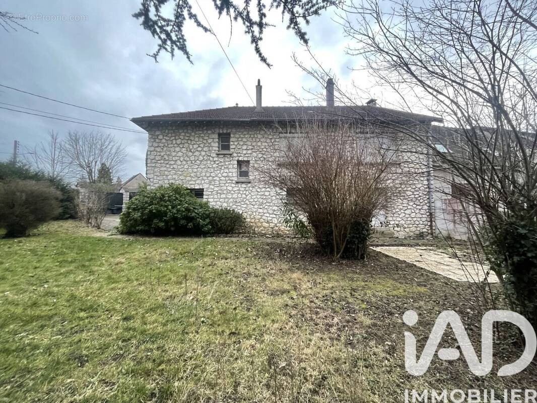 Photo 1 - Maison à BRUNOY