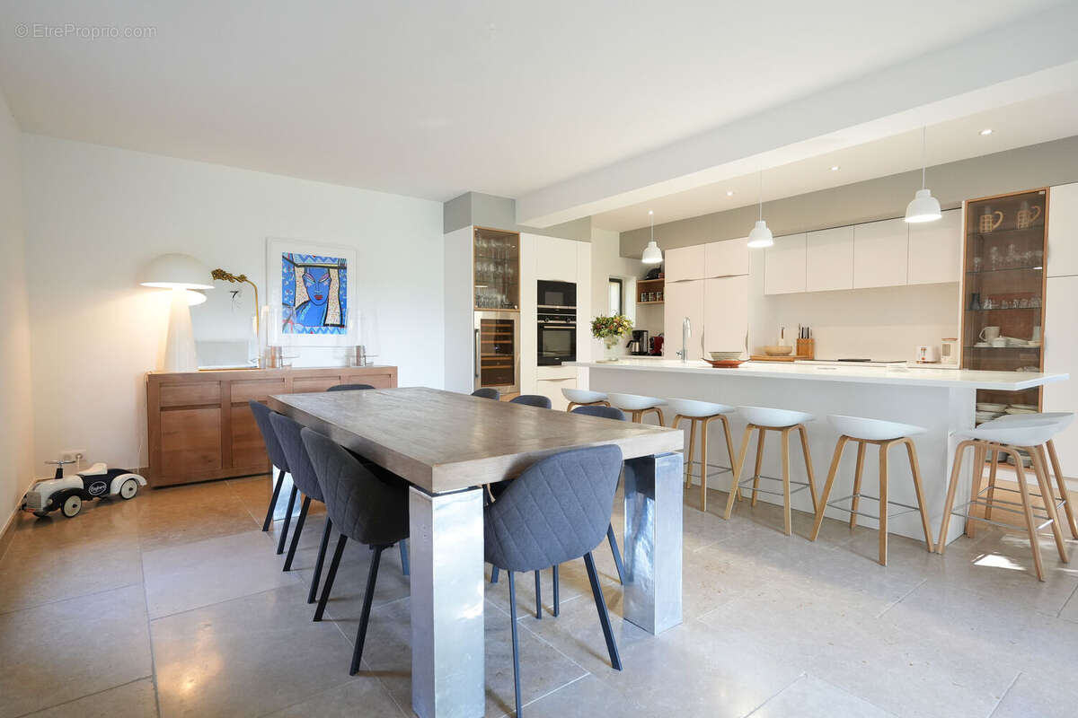 Maison à UZES