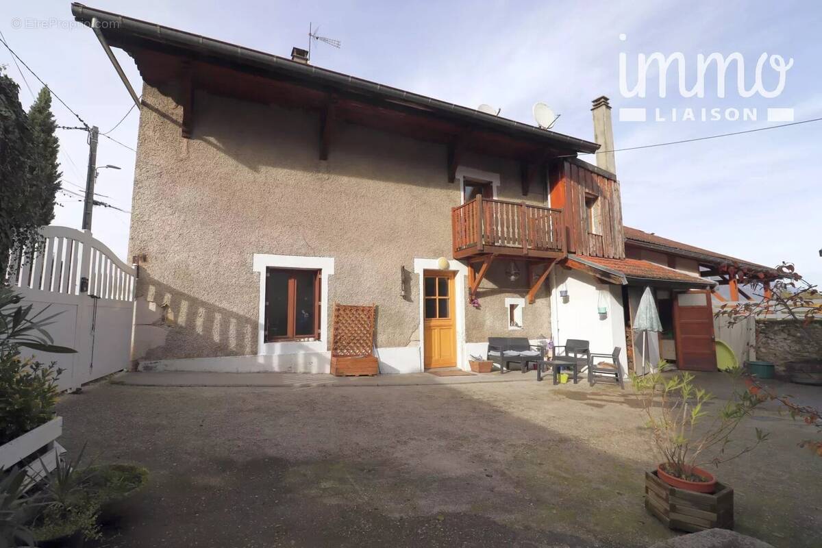 Maison à CHAPAREILLAN