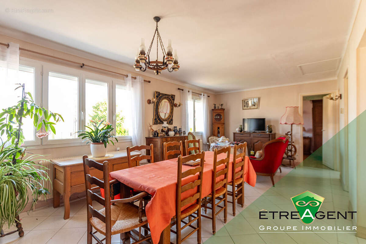 Maison CONCHES-EN-OUCHE - 84 m² - 3 chambres - photo 5