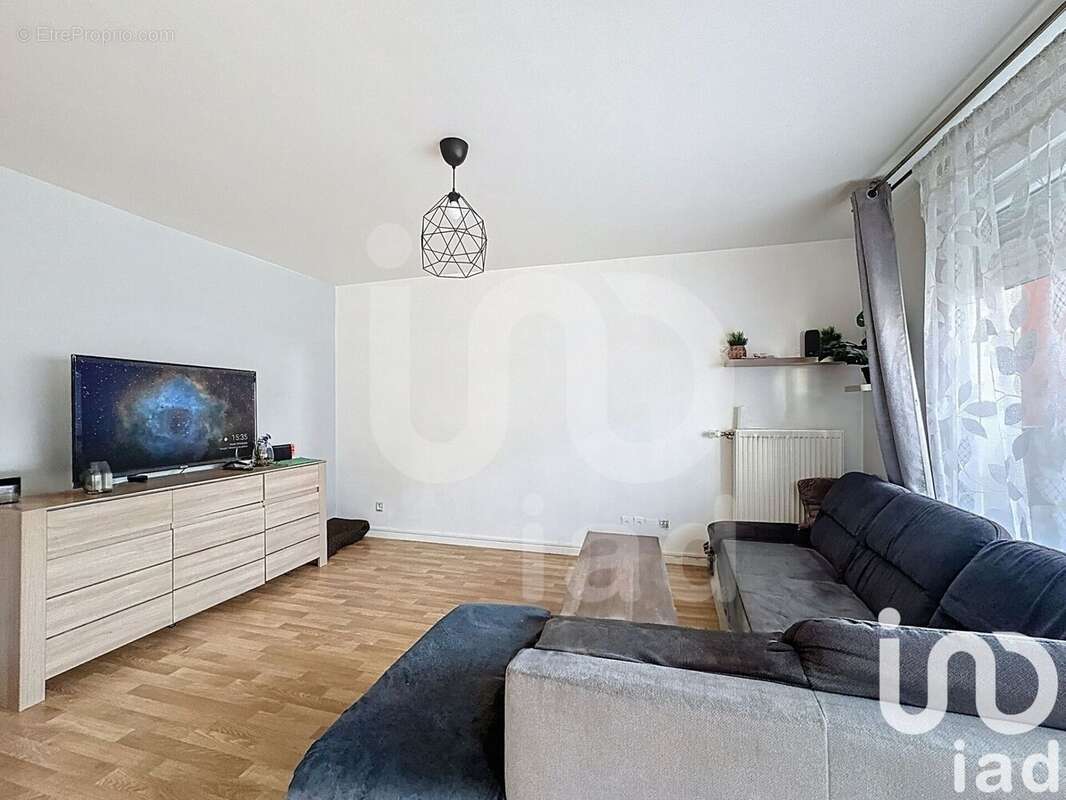 Photo 6 - Appartement à VILLIERS-LE-BEL