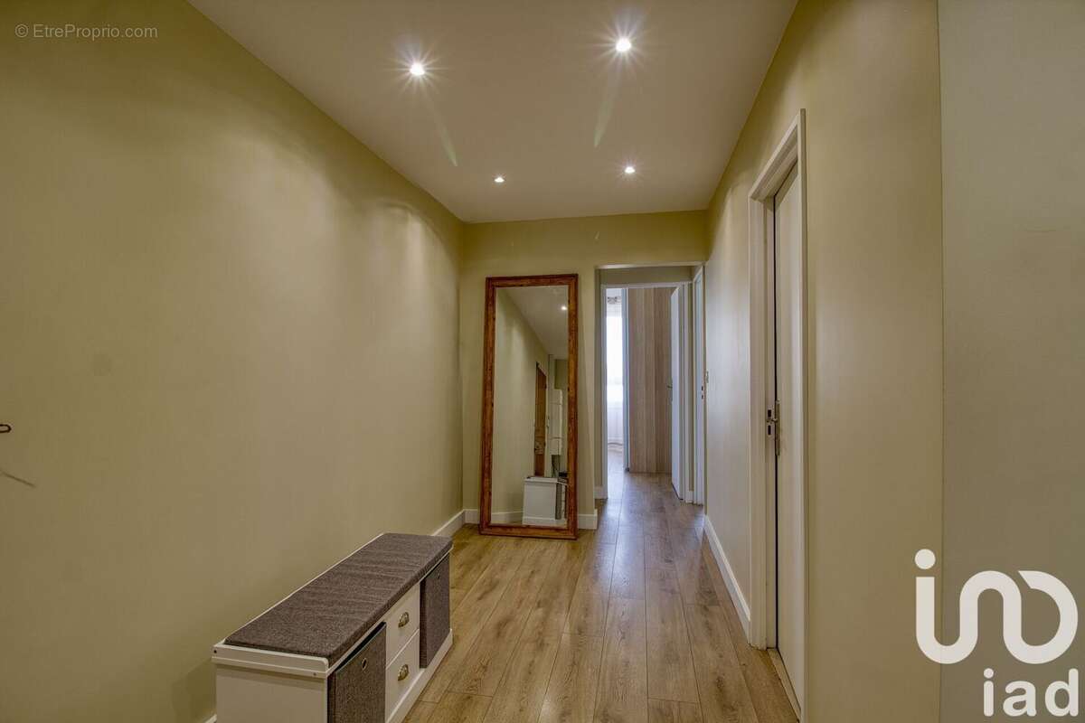 Photo 6 - Appartement à NOISY-LE-SEC