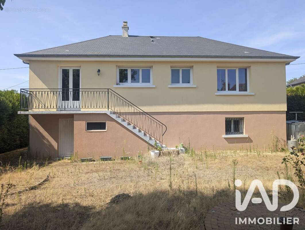 Maison 79 m² à Saint-Mars-D'outille  - photo 3