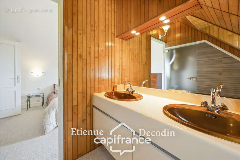 Maison à SAINT-RENAN