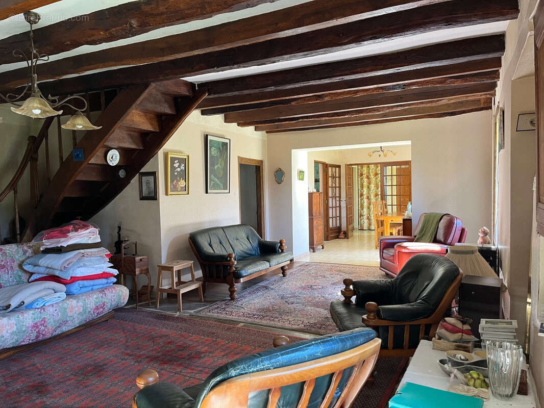 Maison à LA CROISILLE-SUR-BRIANCE