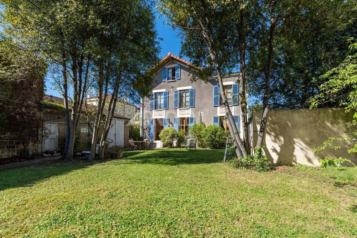 Maison à GENNEVILLIERS