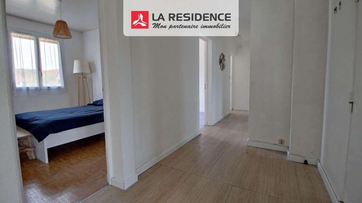 Appartement 79 m² à Villepreux  - photo 5