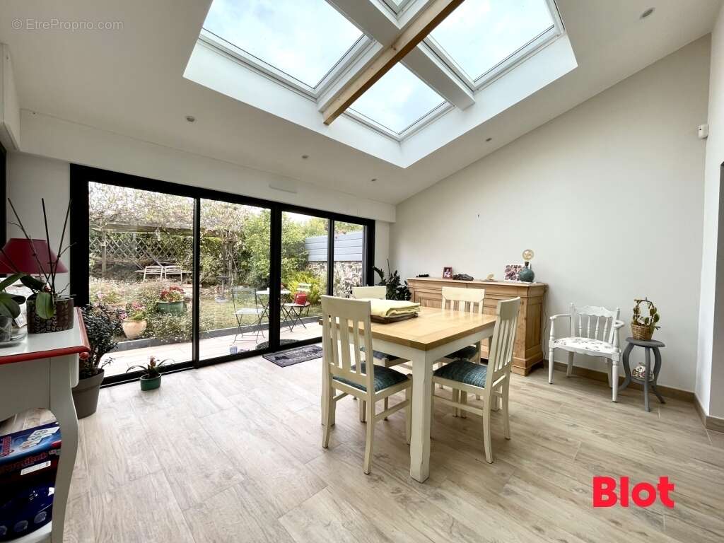 Maison à SAINT-JEAN-DE-BOISEAU