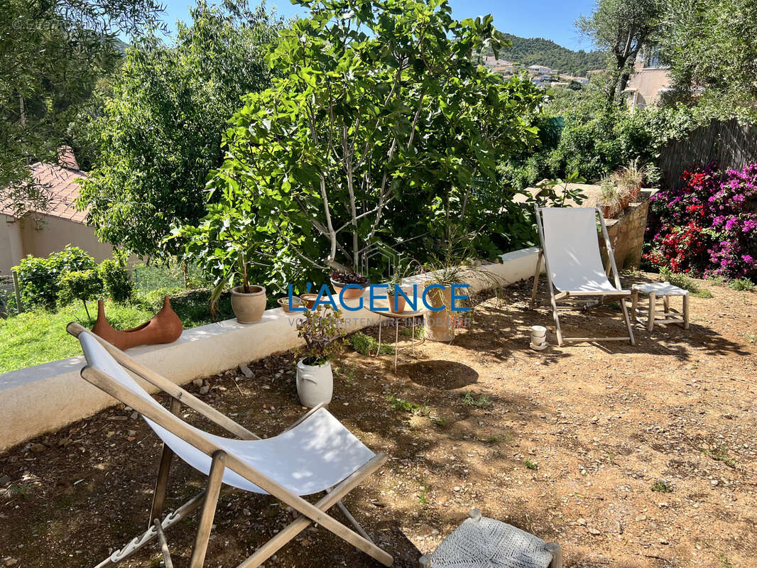 Maison à HYERES
