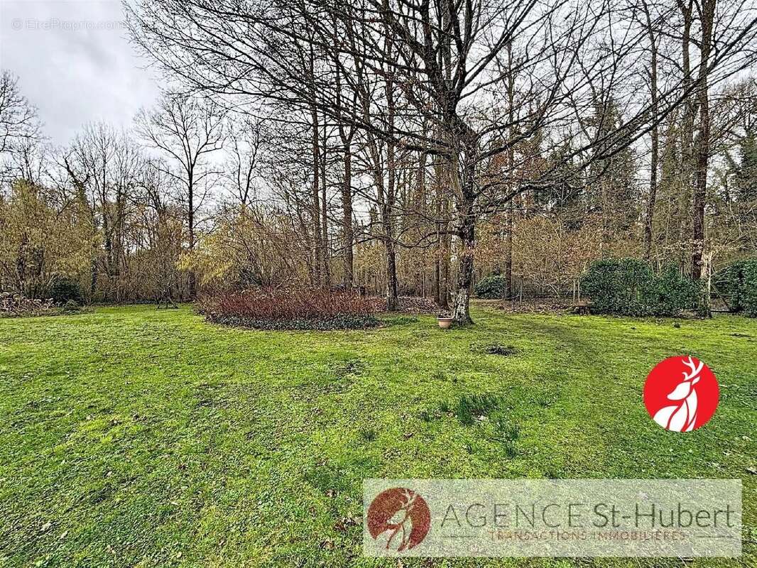 Maison à FONTAINEBLEAU