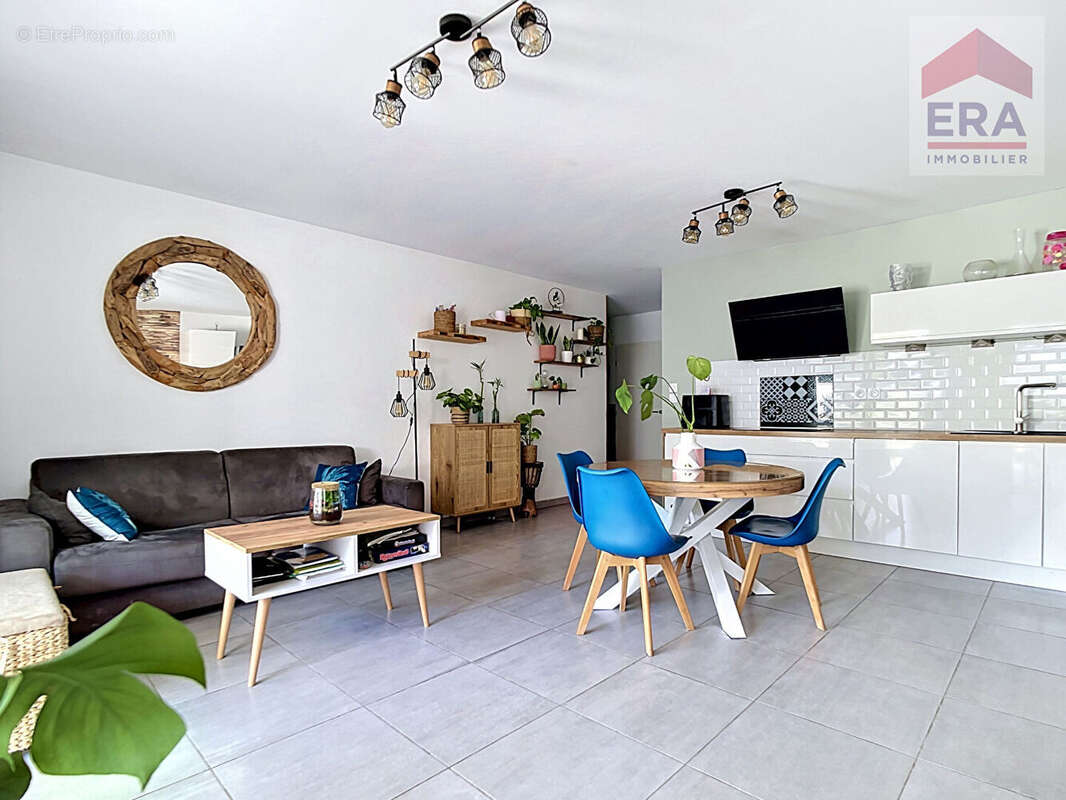 Appartement à MARSEILLE-9E