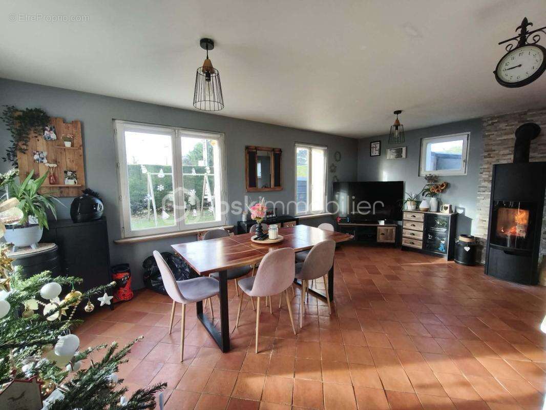 Maison à VER-SUR-MER