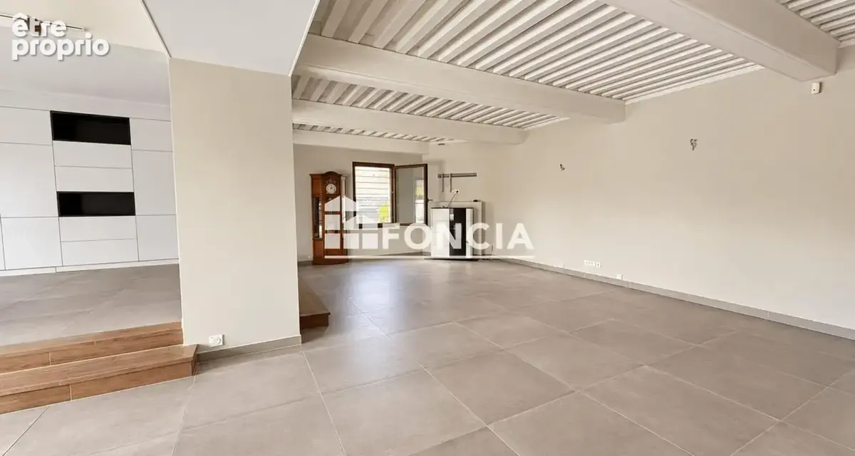 Aigues-mortes – villa d’architecte – prestations haut de gamme – piscine – garage - photo 5