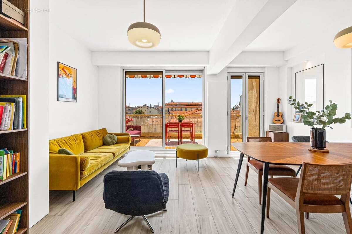 Nice musiciens – rare à la vente – lumineux 3 pièces avec terrasse de 15 m² – au calme – garage en sus - photo 5
