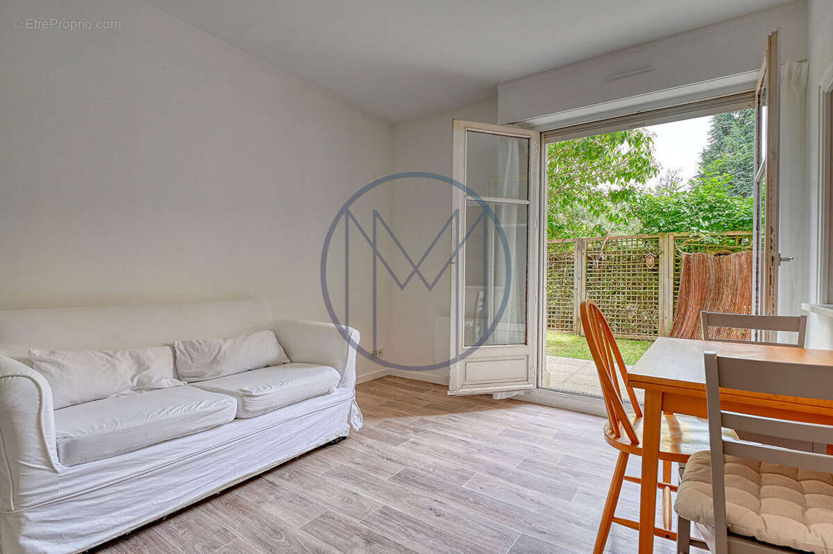 Appartement à VERSAILLES
