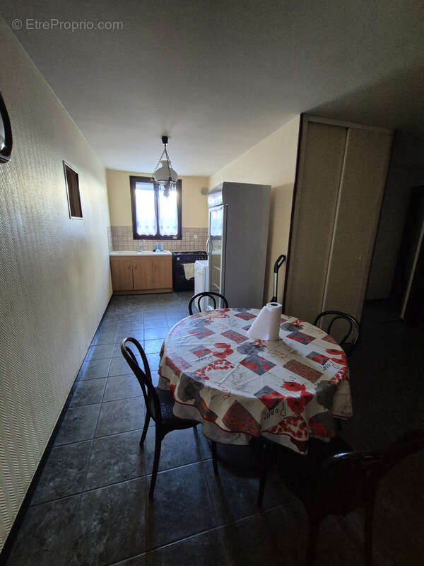 Appartement à COUCY-LES-EPPES