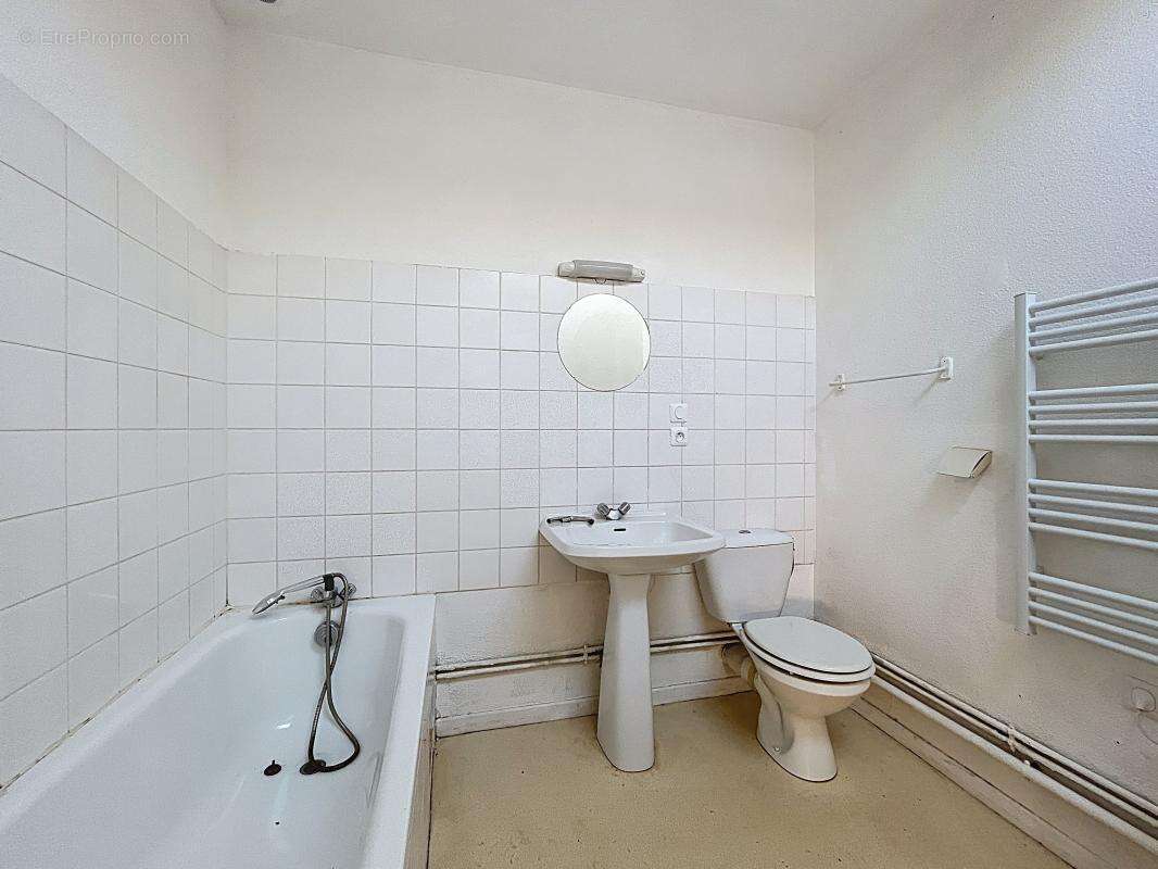 Appartement à TOURNON-SUR-RHONE