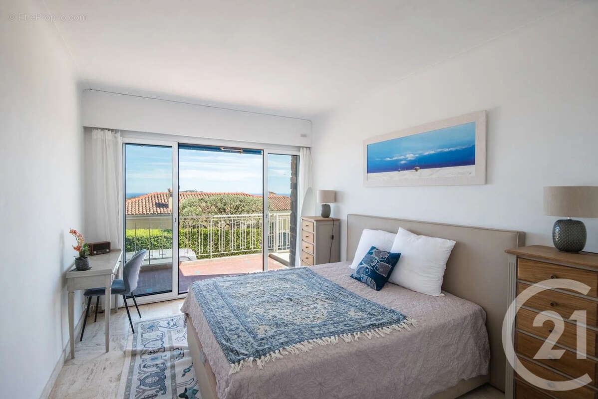 Appartement à VILLEFRANCHE-SUR-MER