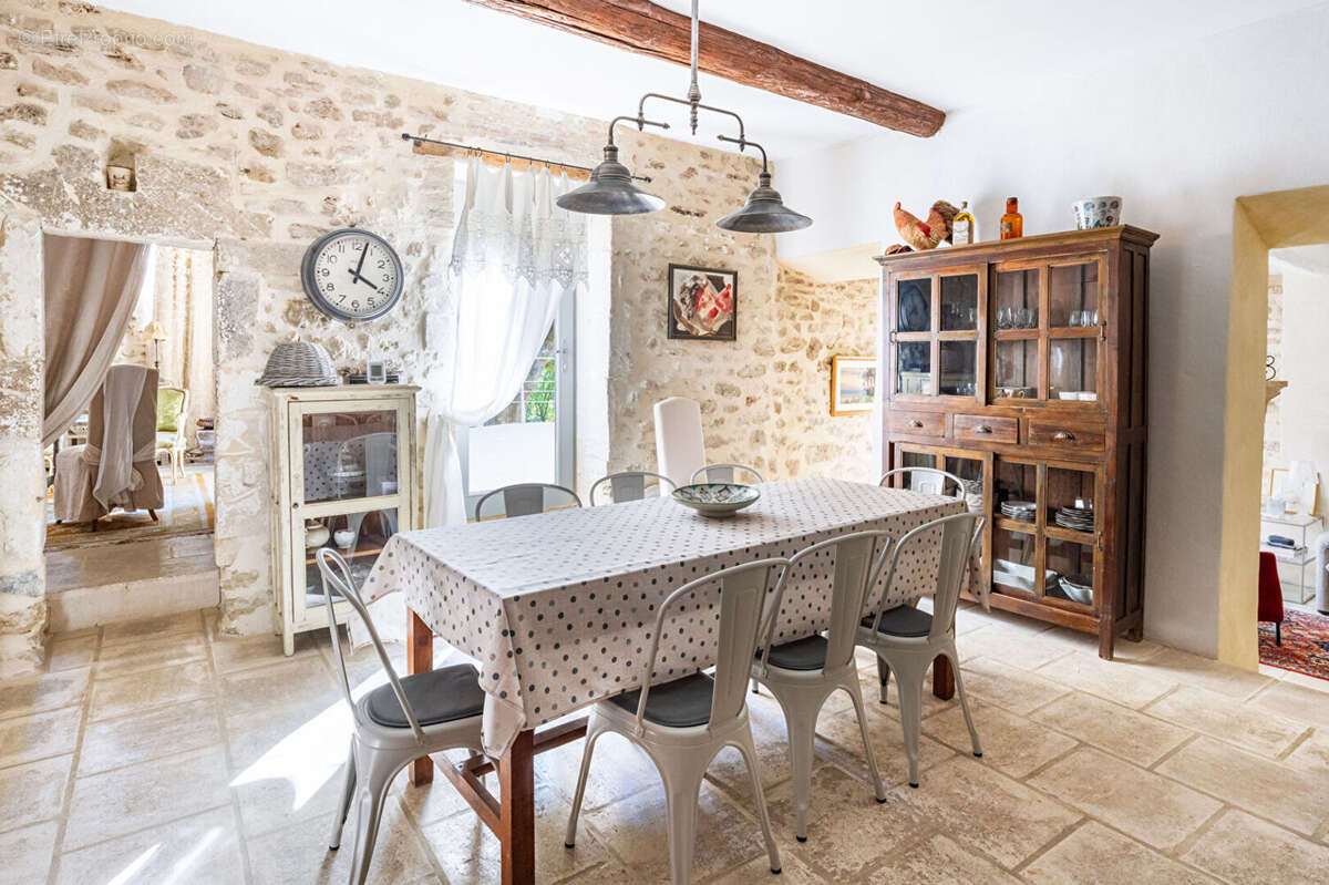 A vendre L'une des plus belles propriétés de la Drôme Provençale - photo 12