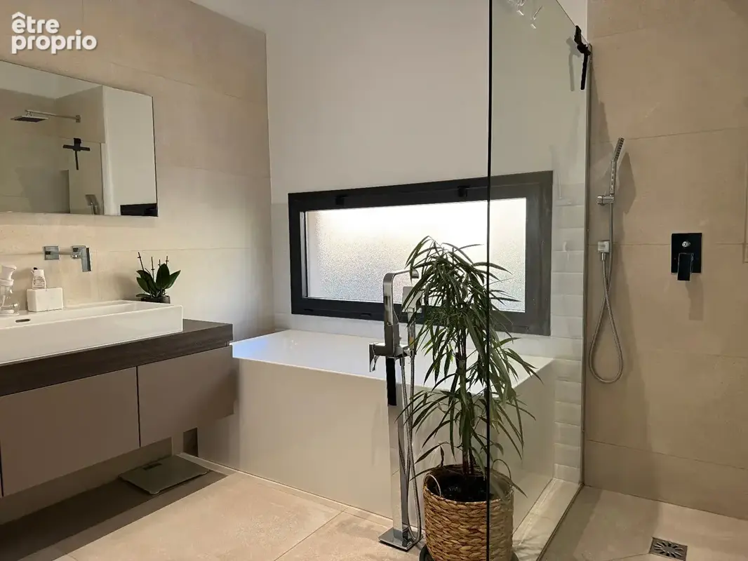 Villeneuve Les Avignon -  Villa contemporaine de plain-pied - photo 16
