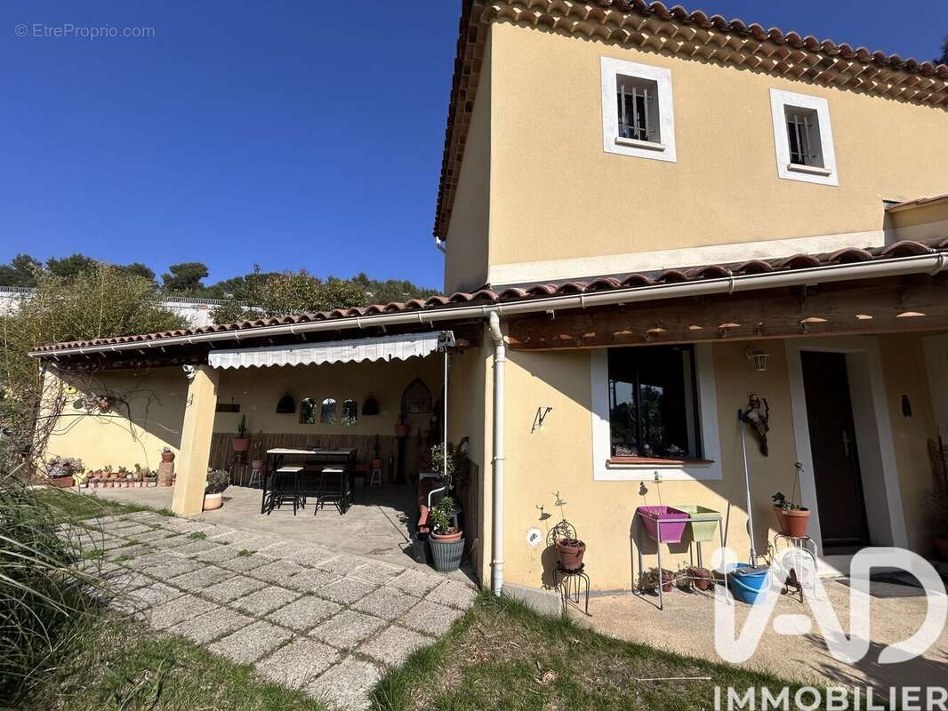 Photo 8 - Maison à SALON-DE-PROVENCE