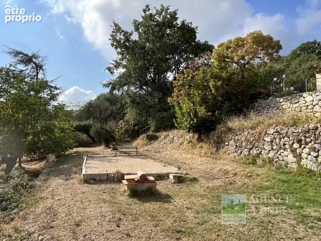 St Valier-de-Thiey - Villa Individuelle 3 Chambres Double Garage (50 m2) Terrain 1.552 m2 - photo 3