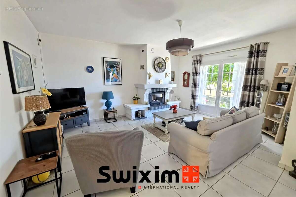 Maison familiale de 135m² à Saint-Seurin-de-Cadourne - photo 3