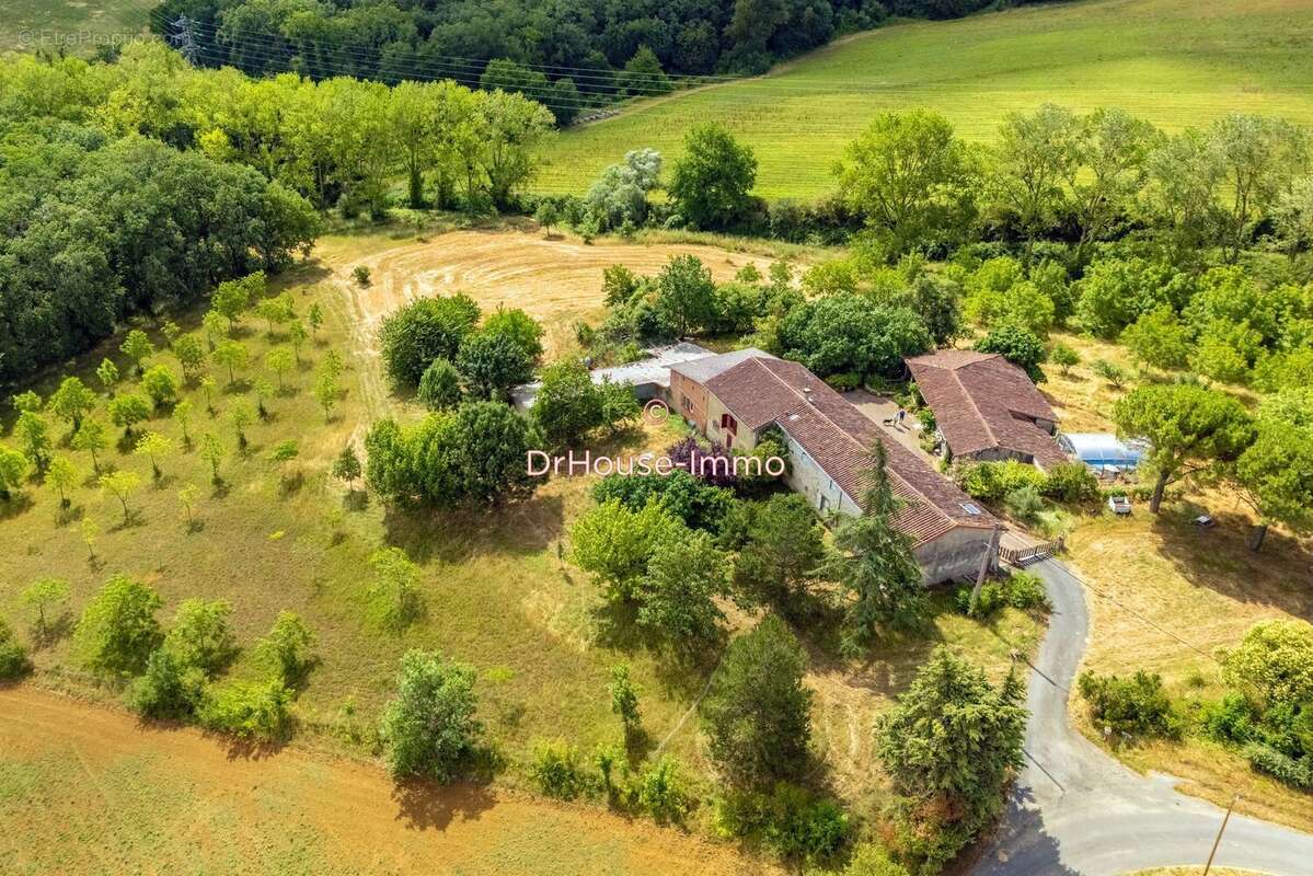 Maison 280 m² à Lavaur  - photo 5