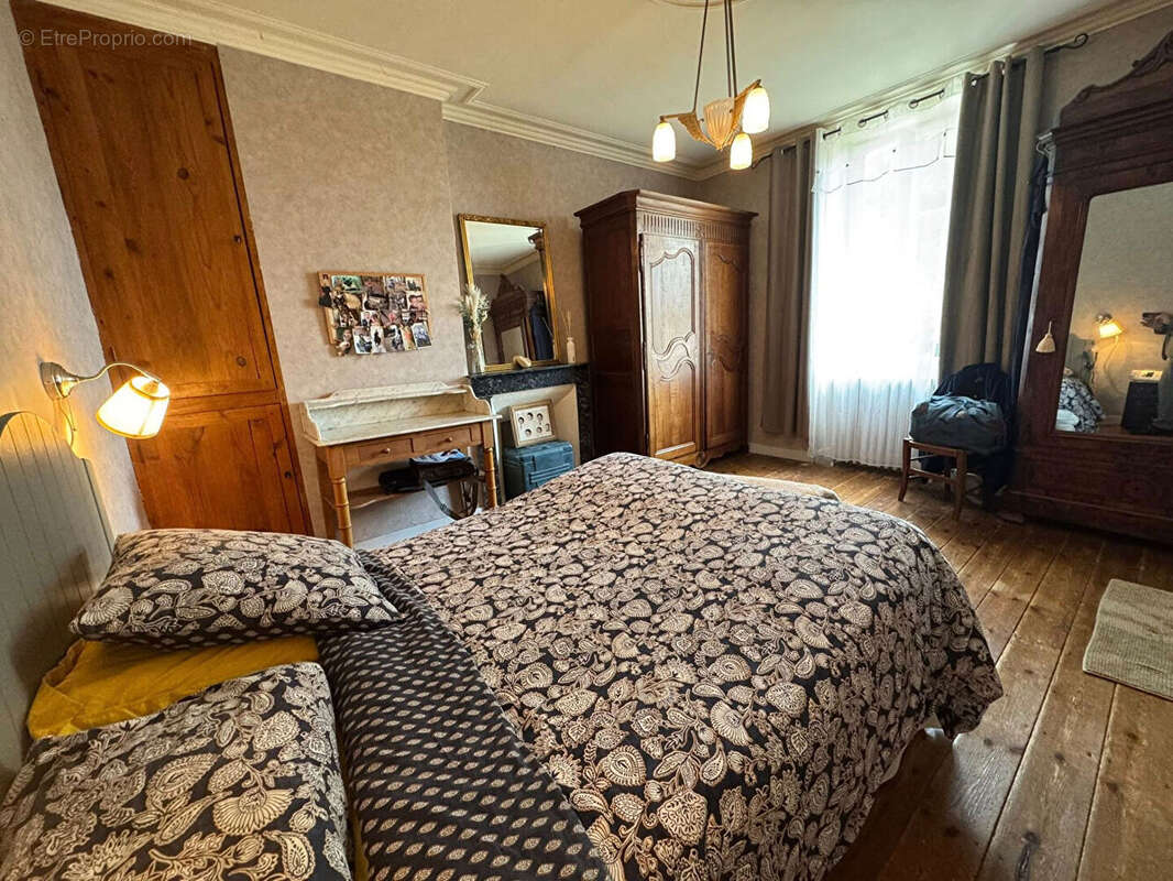 Maison à BESSINES-SUR-GARTEMPE