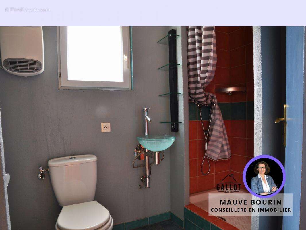 Maison à LOCQUELTAS