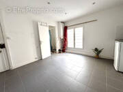 Appartement à PARIS-2E