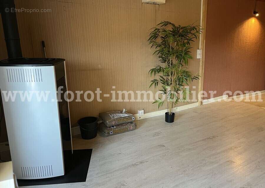 Maison à LE CHEYLARD