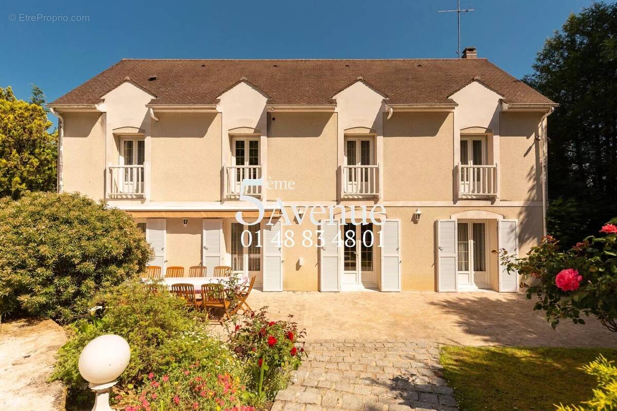Maison à LAGNY-SUR-MARNE