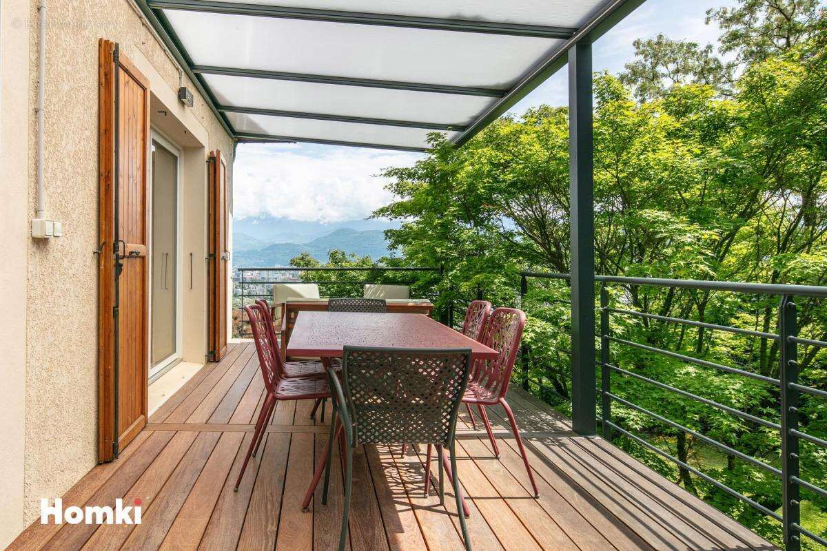 Maison/Villa T8 de 212 m² à Seyssinet-Pariset 38170 - photo 4