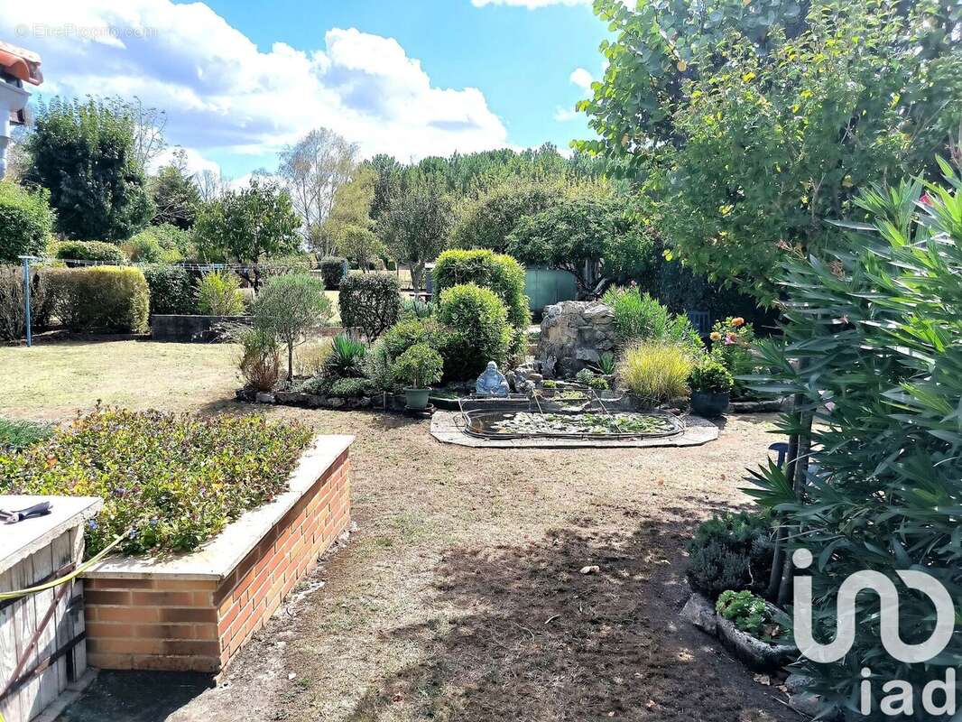 Photo 9 - Maison à TIZAC-DE-LAPOUYADE