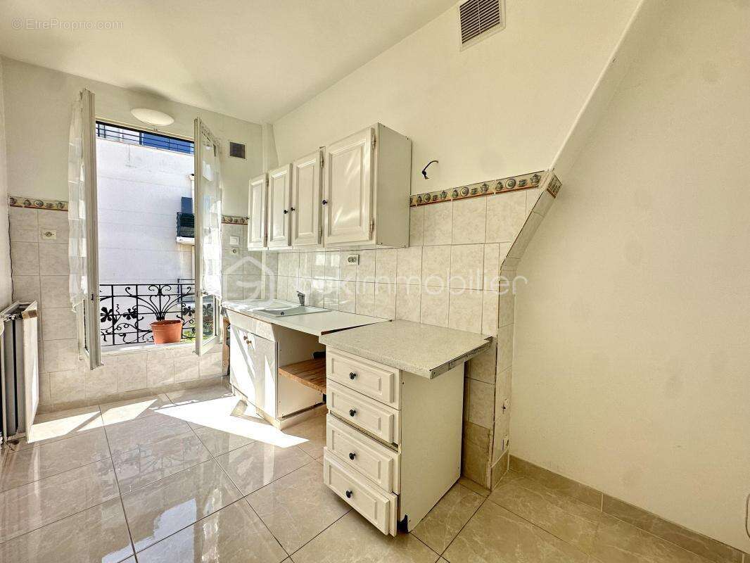 Charmant appartement 2 pièces au cœur d’un immeuble historique - photo 6