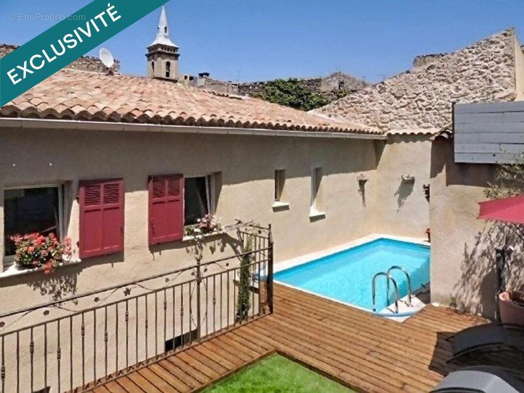 Photo 2 - Maison à LA ROQUE-D'ANTHERON