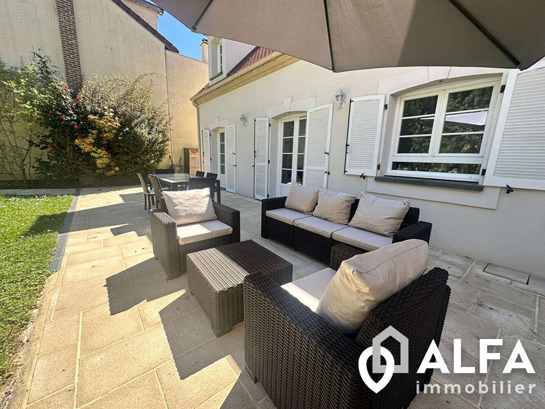 Maison à ENGHIEN-LES-BAINS