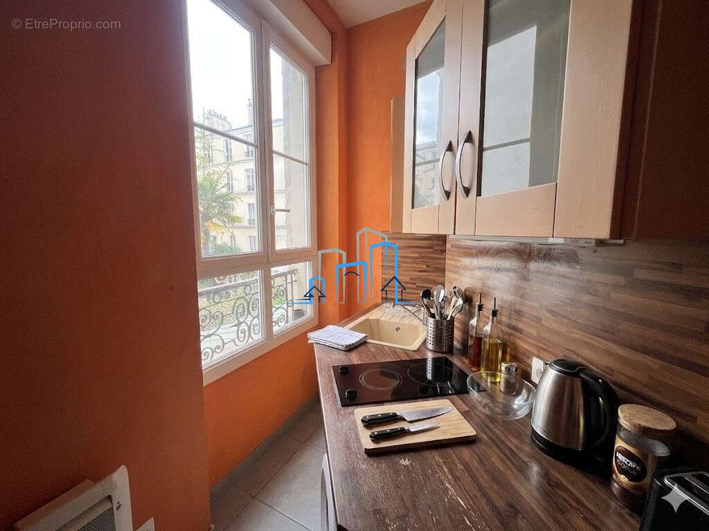 Appartement à PARIS-11E